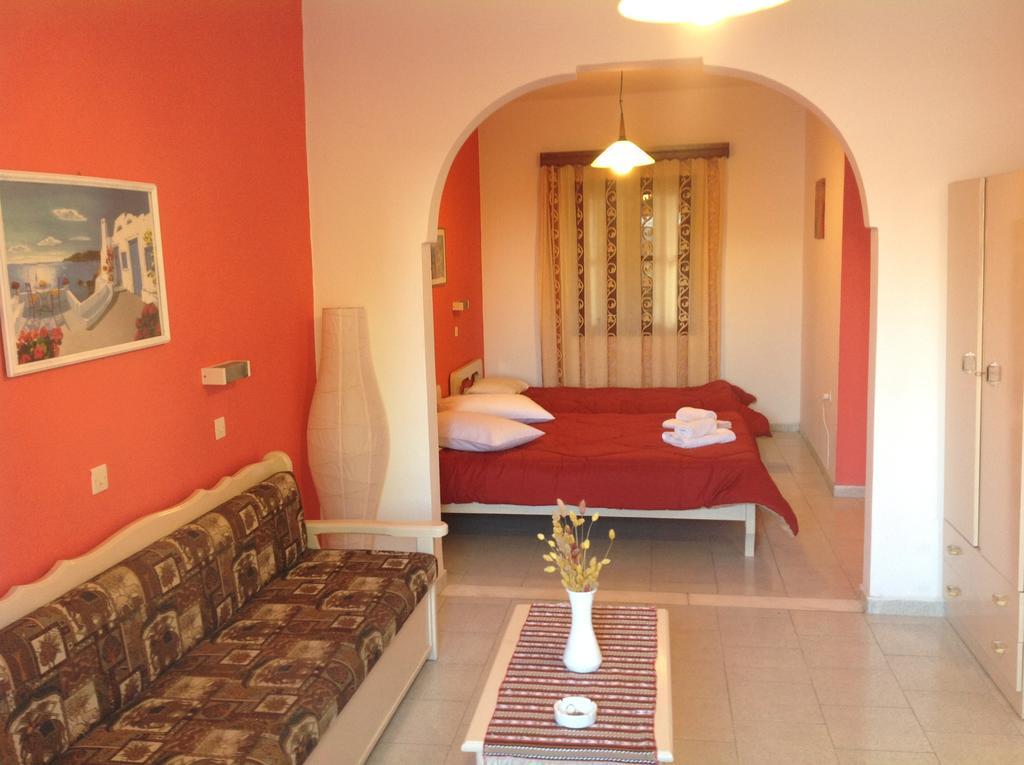 Hotel Pansion Zaharoula Fira  Exterior foto