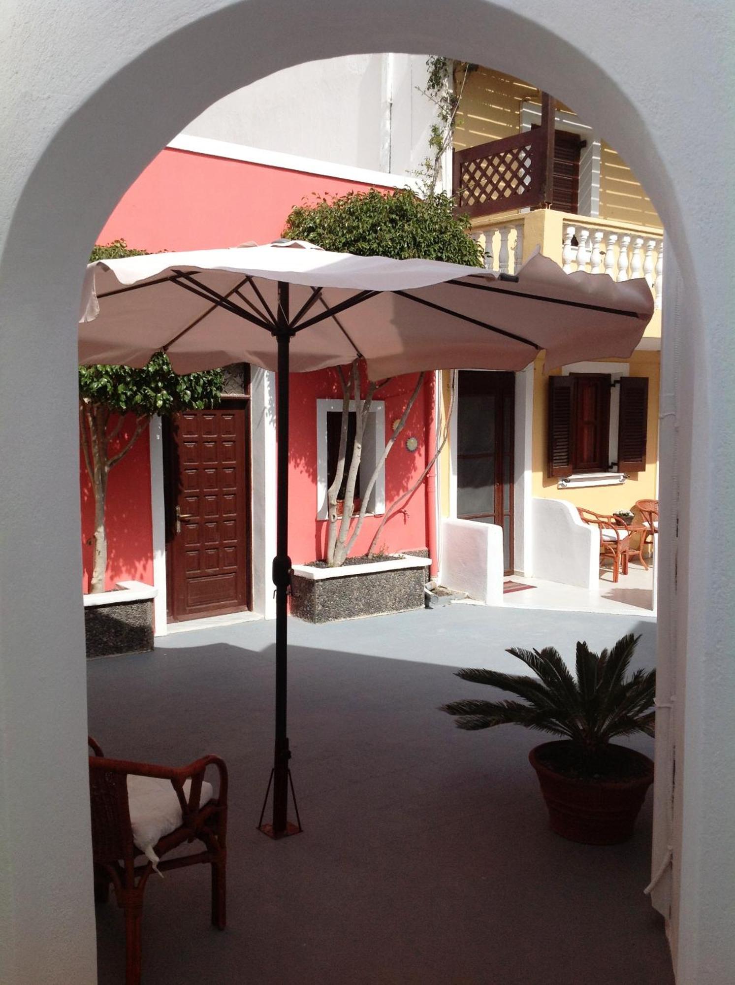 Hotel Pansion Zaharoula Fira  Exterior foto