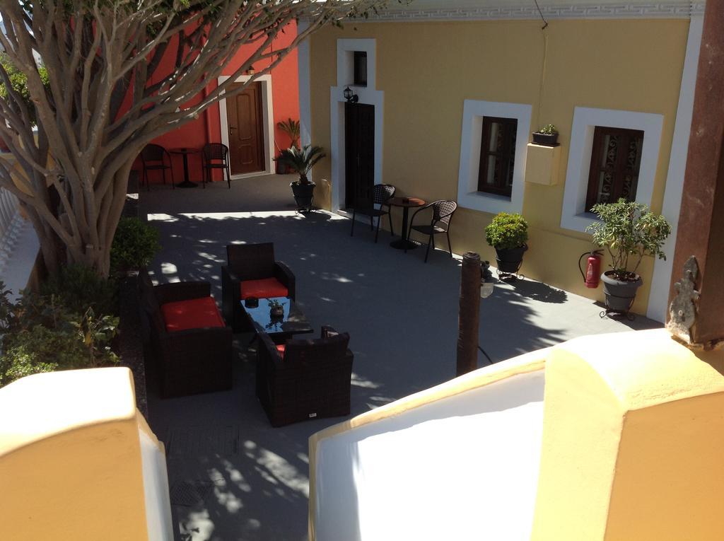Hotel Pansion Zaharoula Fira  Exterior foto